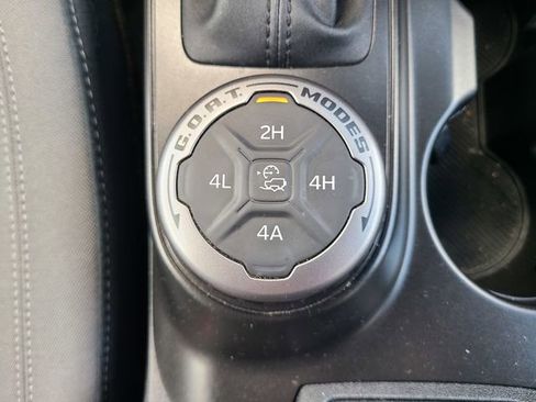 Used 2023 Ford Bronco Outer Banks image 26