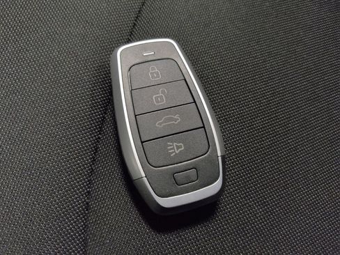 Used 2024 Kia Forte GT-Line image 32