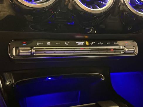 Certified 2022 Mercedes-Benz CLA 250 4MATIC image 30