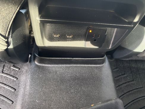 Used 2021 Ford Ranger XLT w/ Equipment Group 301A Mid image 19