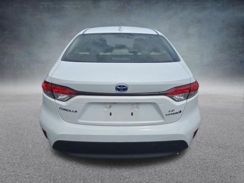 Used 2023 Toyota Corolla LE FWD image 8