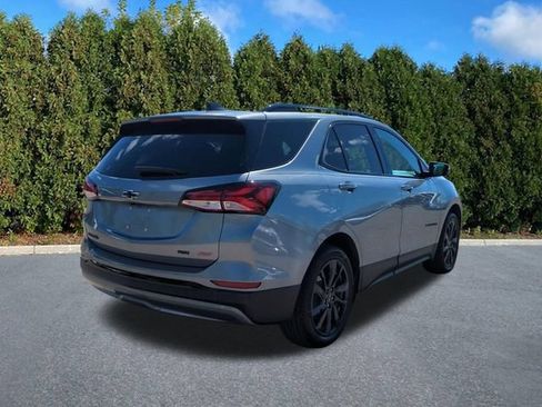 Used 2024 Chevrolet Equinox RS w/ RS Leather Package AWD/4WD image 4