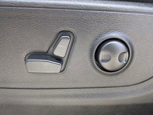 Used 2023 RAM 1500 Big Horn RWD image 20