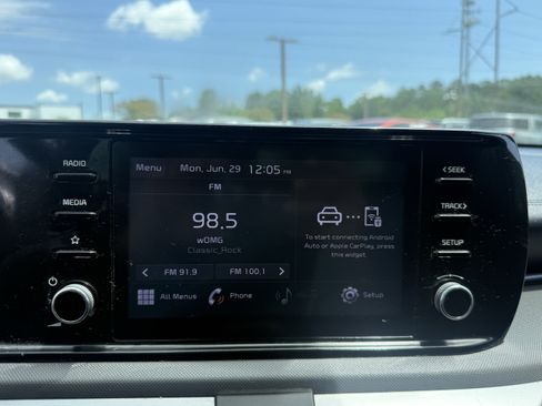 Used 2023 Kia K5 LXS FWD image 9