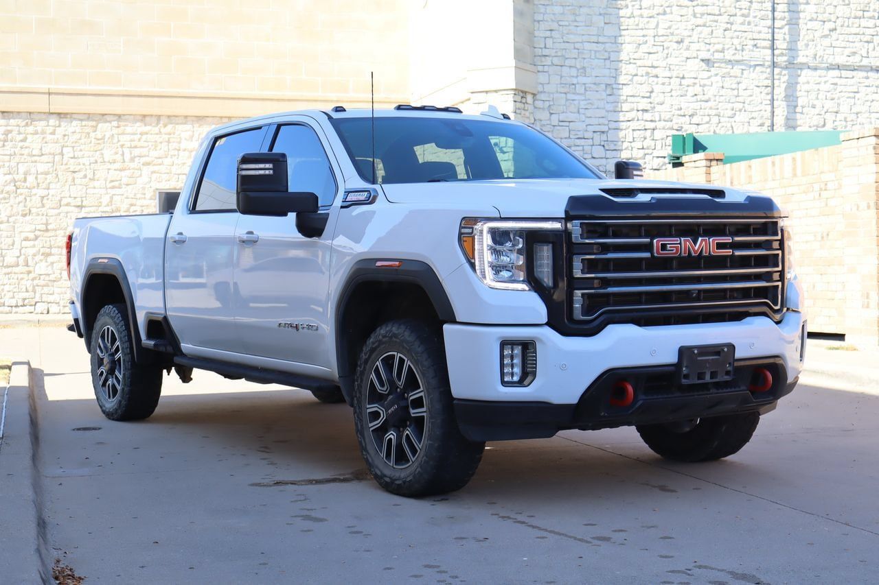 Used 2023 GMC Sierra 3500 AT4 w/ AT4 Premium Plus Package AWD/4WD image 2