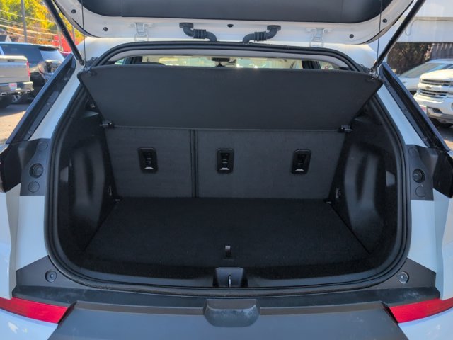 Used 2023 Chevrolet Bolt EUV LT w/ Comfort Package FWD image 28