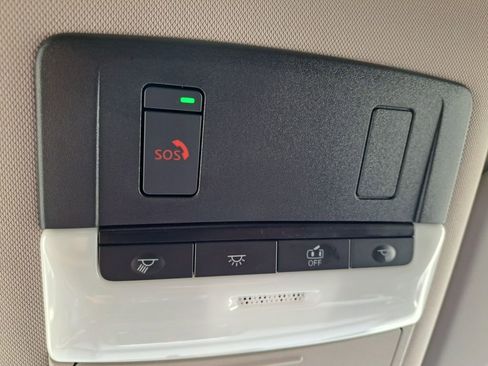 Used 2026 Nissan Rogue SV image 17