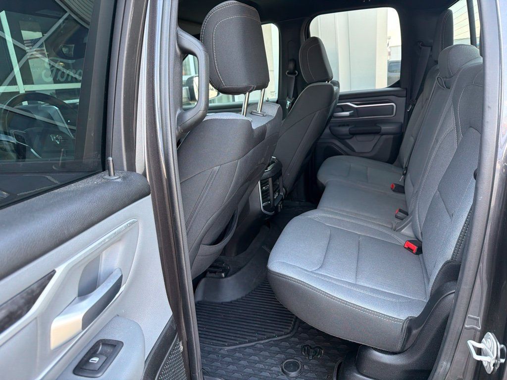 Used 2021 RAM 1500 Big Horn AWD/4WD image 11