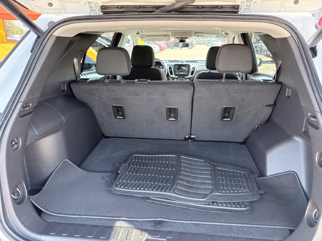 Used 2024 Chevrolet Equinox LT FWD image 26