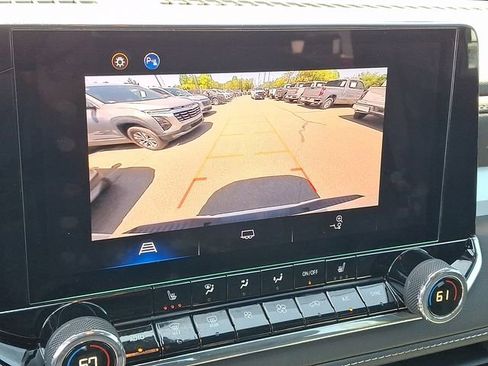 Used 2024 Chevrolet Colorado LT w/ LT Convenience Package III AWD/4WD image 12