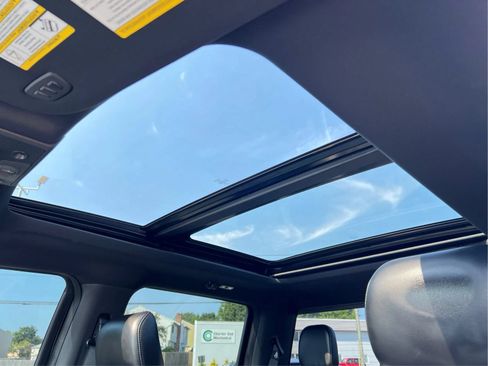 Used 2019 Ford F150 Raptor w/ Equipment Group 802A Luxury AWD/4WD image 26
