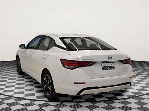 Used 2024 Nissan Sentra SV image 6