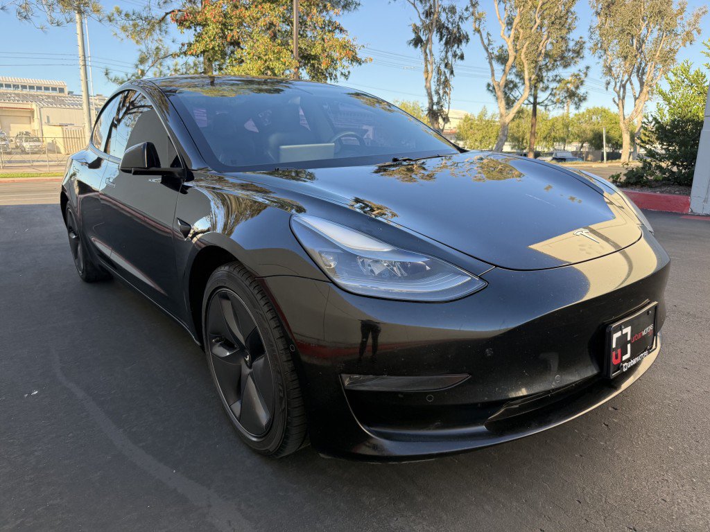 Used 2021 Tesla Model 3 Standard Range Plus RWD image 2
