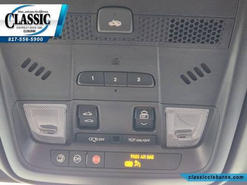 Used 2025 Cadillac XT5 Premium Luxury AWD/4WD image 23