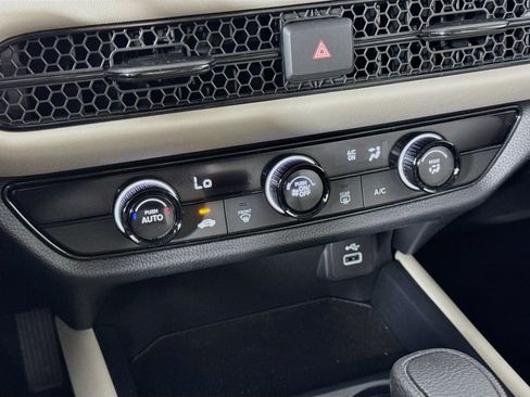 Certified 2024 Honda HR-V LX image 15