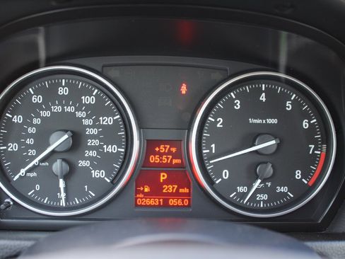 Used 2009 BMW 328i Coupe image 16