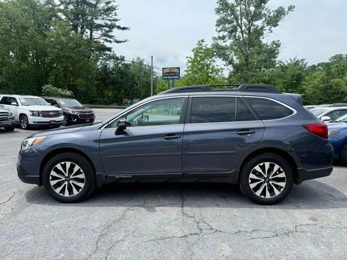 Used 2016 Subaru Outback 2.5i Limited AWD/4WD image 5