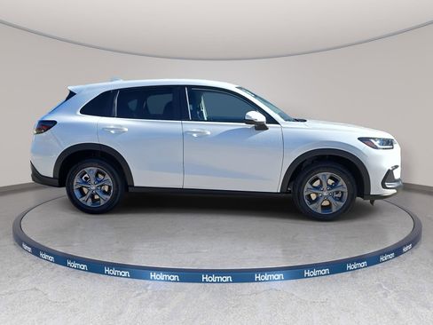 New 2026 Honda HR-V LX image 4