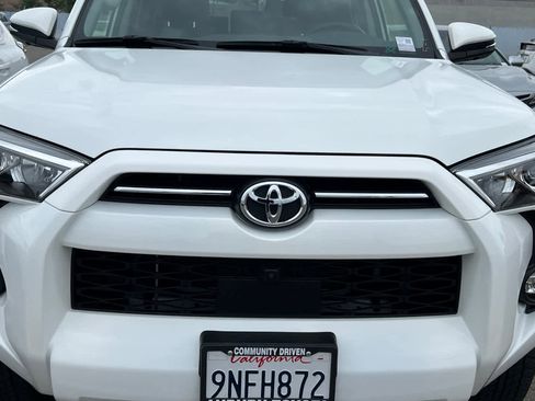 Used 2024 Toyota 4Runner SR5 Premium AWD/4WD image 12