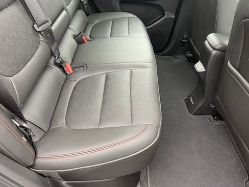 Used 2023 Chevrolet Bolt EUV LT w/ Convenience Package image 8