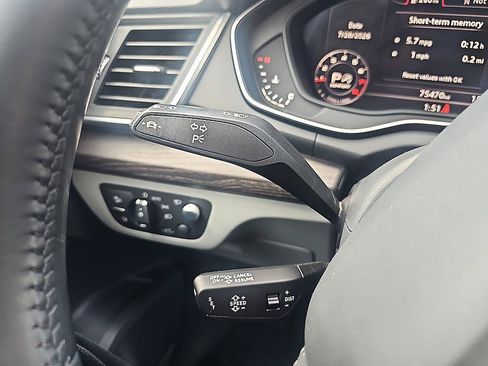 Used 2020 Audi Q5 Prestige AWD/4WD image 20