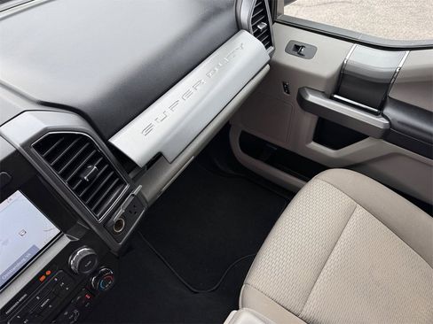 Used 2020 Ford F350 XLT w/ XLT Premium Package image 29