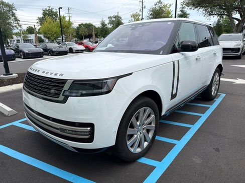 Used 2023 Land Rover Range Rover SE AWD/4WD image 1