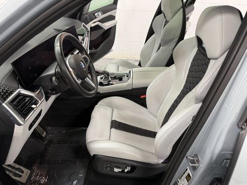Used 2025 BMW X5 M Competition AWD/4WD image 17