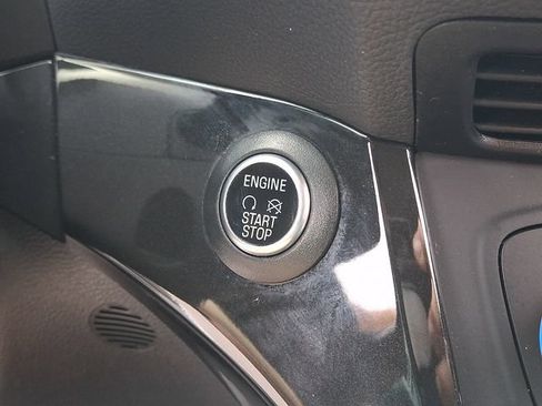 Used 2019 Ford Escape SE AWD/4WD image 28
