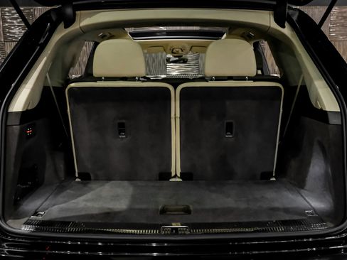 Used 2018 Audi Q7 3.0T Prestige image 44