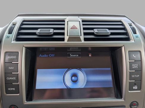 Used 2014 Lexus GX 460 w/ Premium Package AWD/4WD image 38