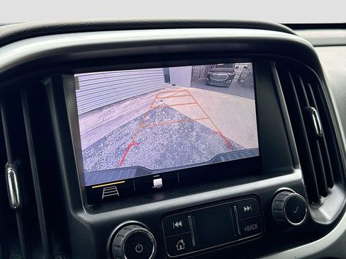 Used 2022 Chevrolet Colorado ZR2 AWD/4WD image 14