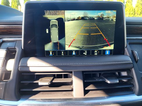 Used 2023 Chevrolet Tahoe Premier image 35