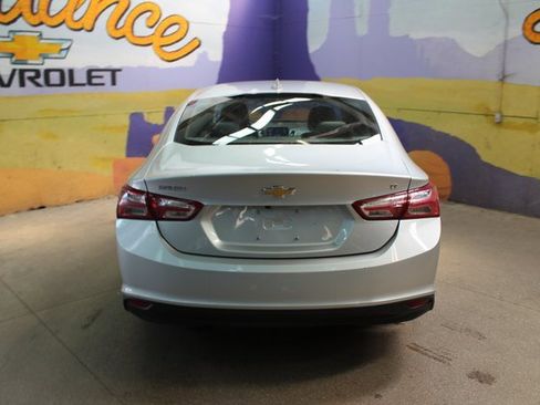Used 2022 Chevrolet Malibu LT image 6