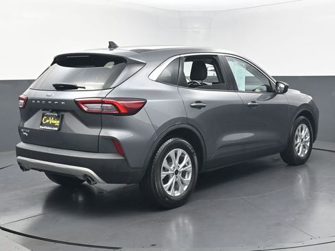 Used 2023 Ford Escape Active FWD image 5