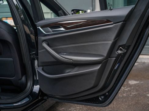 Used 2018 BMW 540i RWD image 29