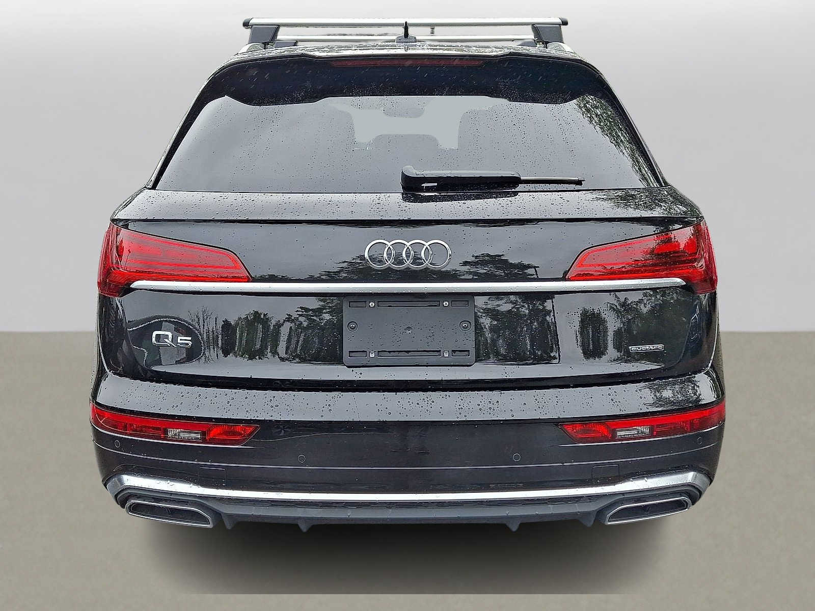 Used 2024 Audi Q5 e Premium w/ Convenience Package AWD/4WD image 29