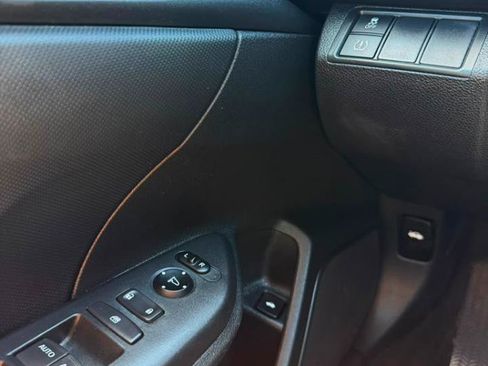 Used 2018 Honda Civic LX image 19