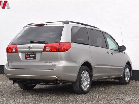 Used 2008 Toyota Sienna LE AWD/4WD image 5
