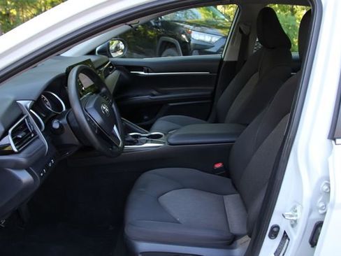 Used 2024 Toyota Camry LE image 13