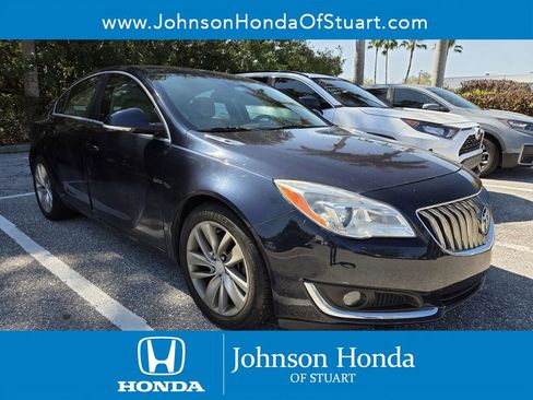 Used 2015 Buick Regal image 1