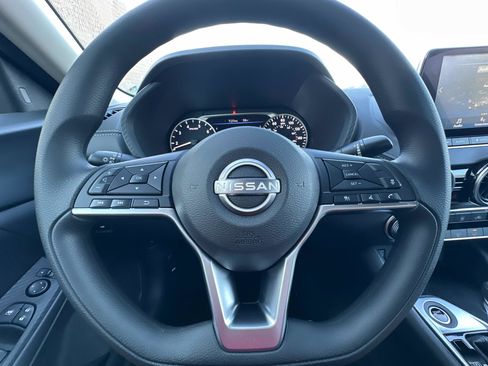 New 2025 Nissan Sentra SV image 20