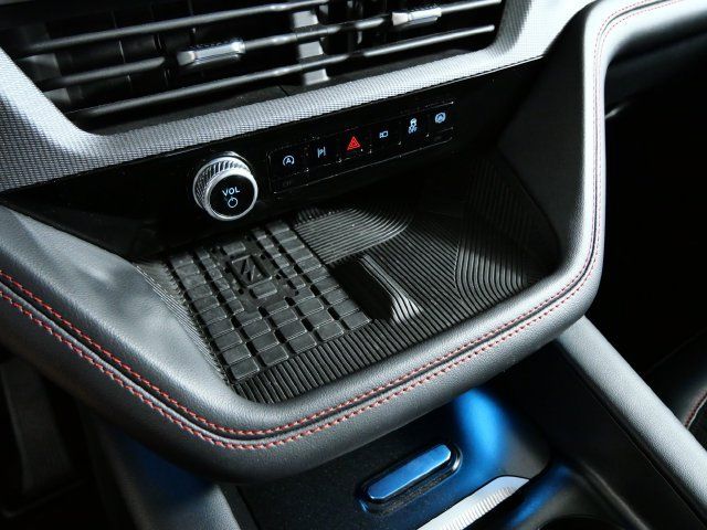 Certified 2025 Ford Explorer ST AWD/4WD image 23