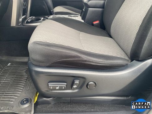 Used 2023 Toyota 4Runner SR5 image 22