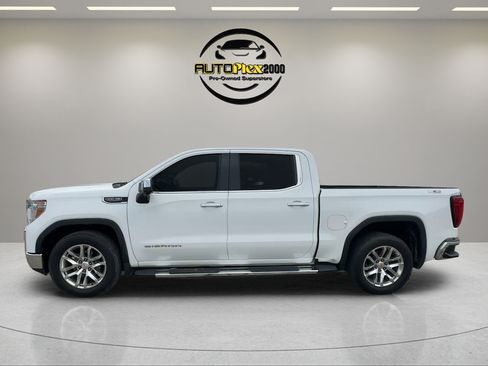 Used 2019 GMC Sierra 1500 SLT w/ SLT Premium Plus Package AWD/4WD image 4