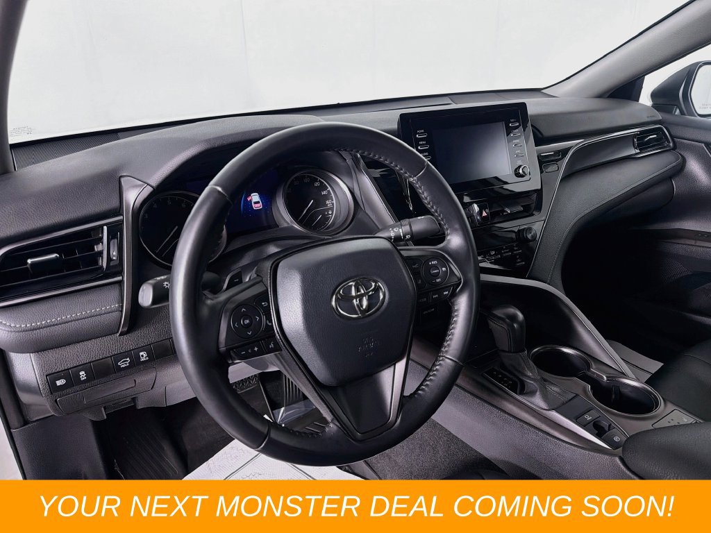 Used 2021 Toyota Camry SE AWD/4WD image 9