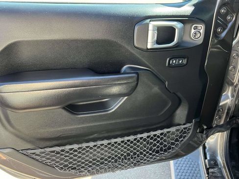 Used 2021 Jeep Wrangler Unlimited Sport AWD/4WD image 16