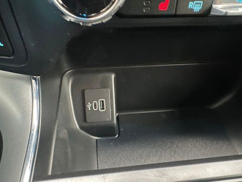 New 2025 Ford F150 XLT w/ Equipment Group 302A MID image 27