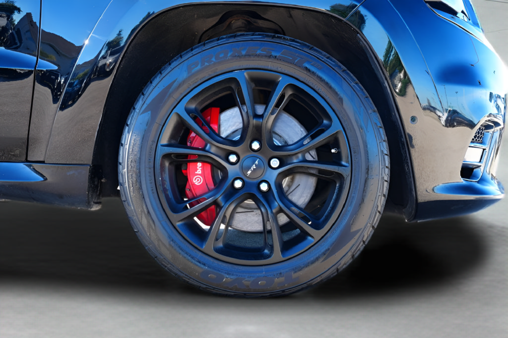 Used 2020 Jeep Grand Cherokee SRT AWD/4WD image 9