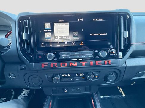 Used 2025 Nissan Frontier Pro-X RWD image 14